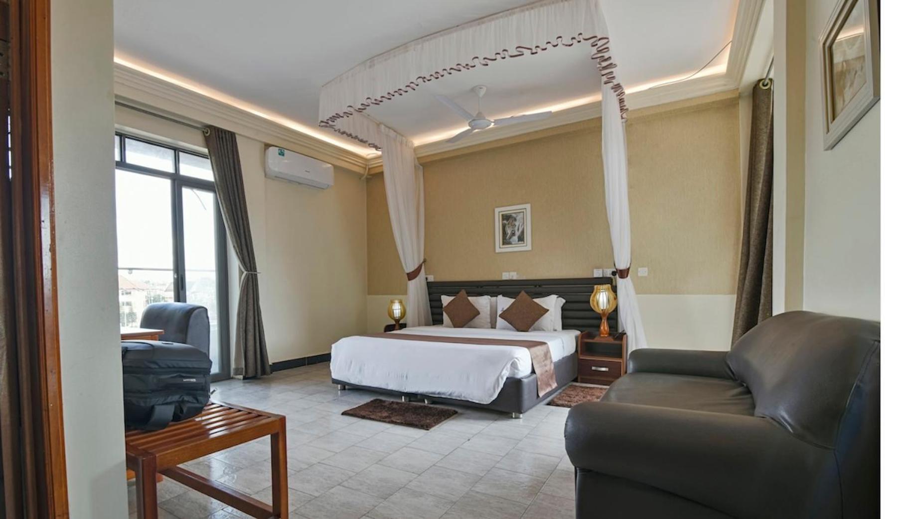 Hoima Buffalo Hotel & Business Hub Ltd Exterior foto